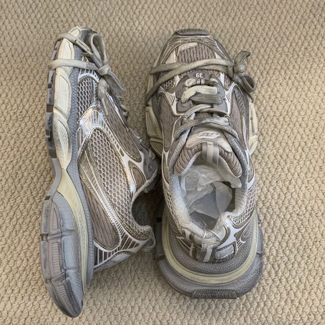 Balenciaga Balenciaga Mesh Silver Lowtop Sneakers us_8-5 Women Size US 8.5 / IT 38.5 - 6 Thumbnail