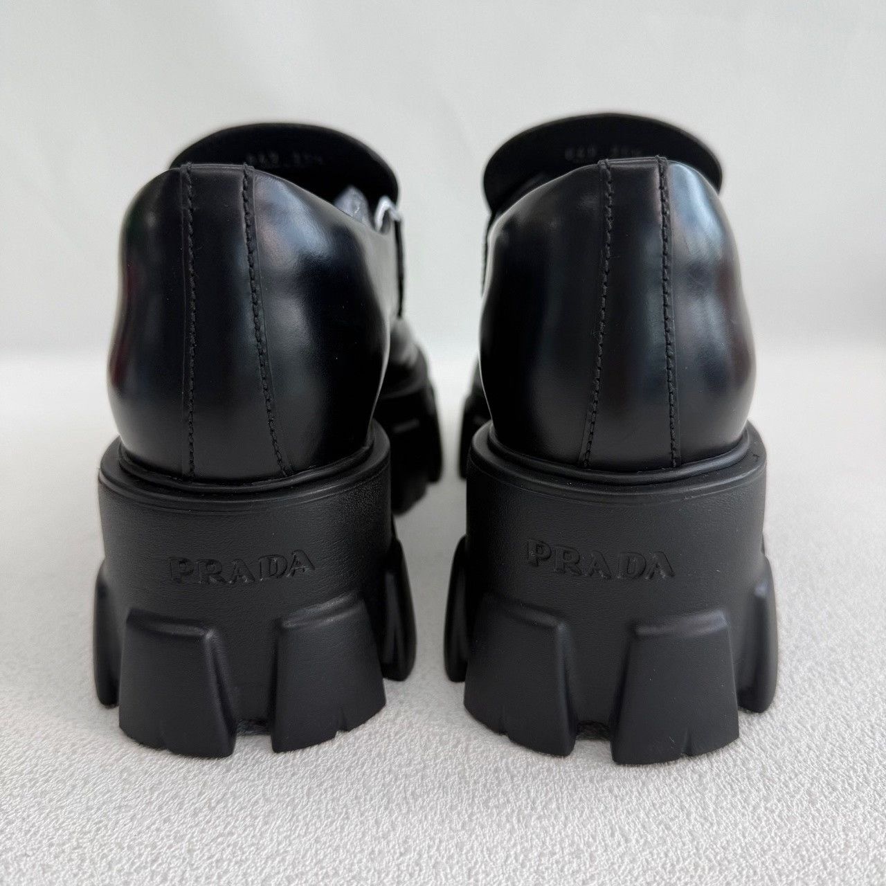 Prada Prada Black Lowtop Sneakers us_5 Women Size US 5 / IT 35 - 4 Thumbnail