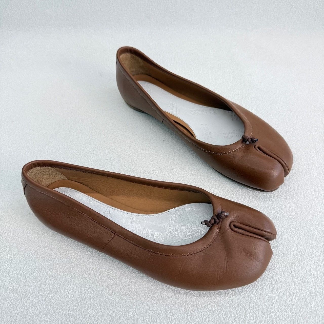 Maison Margiela Maison Margiela Leather Brown Lowtop Sneakers us_5 Women Size US 5 / IT 35 - 3 Thumbnail