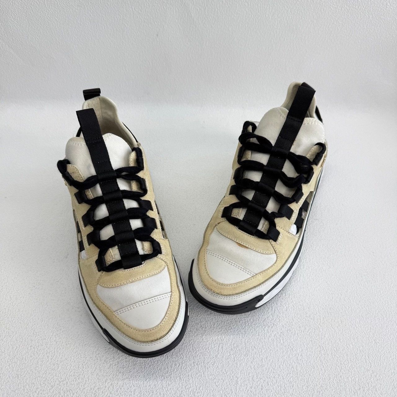 Chanel Chanel Black Lowtop Sneakers us_7-5 Women Size US 7.5 / IT 37.5 - 8 Thumbnail