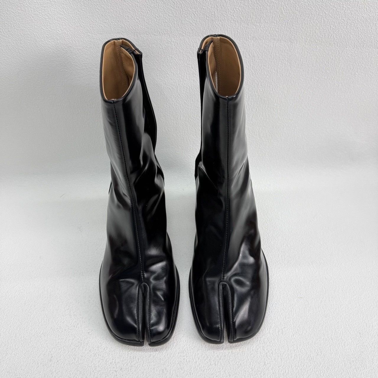 Maison Margiela Maison Margiela Black Boots us_6 Women Size US 6 / IT 36 - 2 Thumbnail