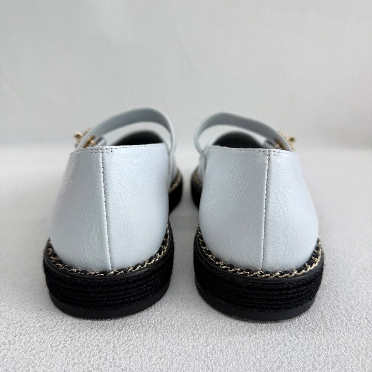 Chanel Chanel White Sandals us_6-5 Women Size US 6.5 / IT 36.5 - 5 Thumbnail