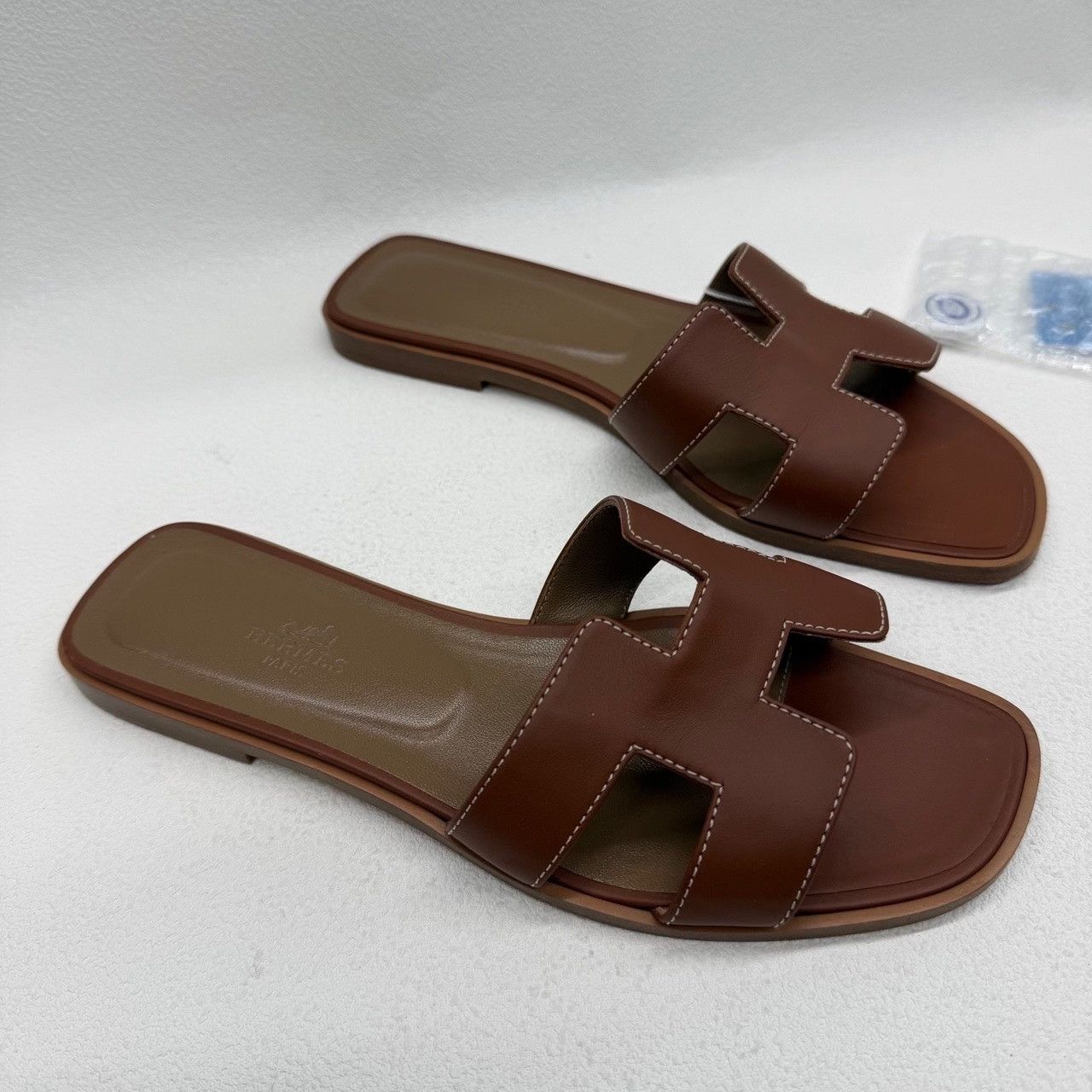 Hermes Hermes Brown Sandals us_7-5 Women Size US 7.5 / IT 37.5 - 3 Thumbnail