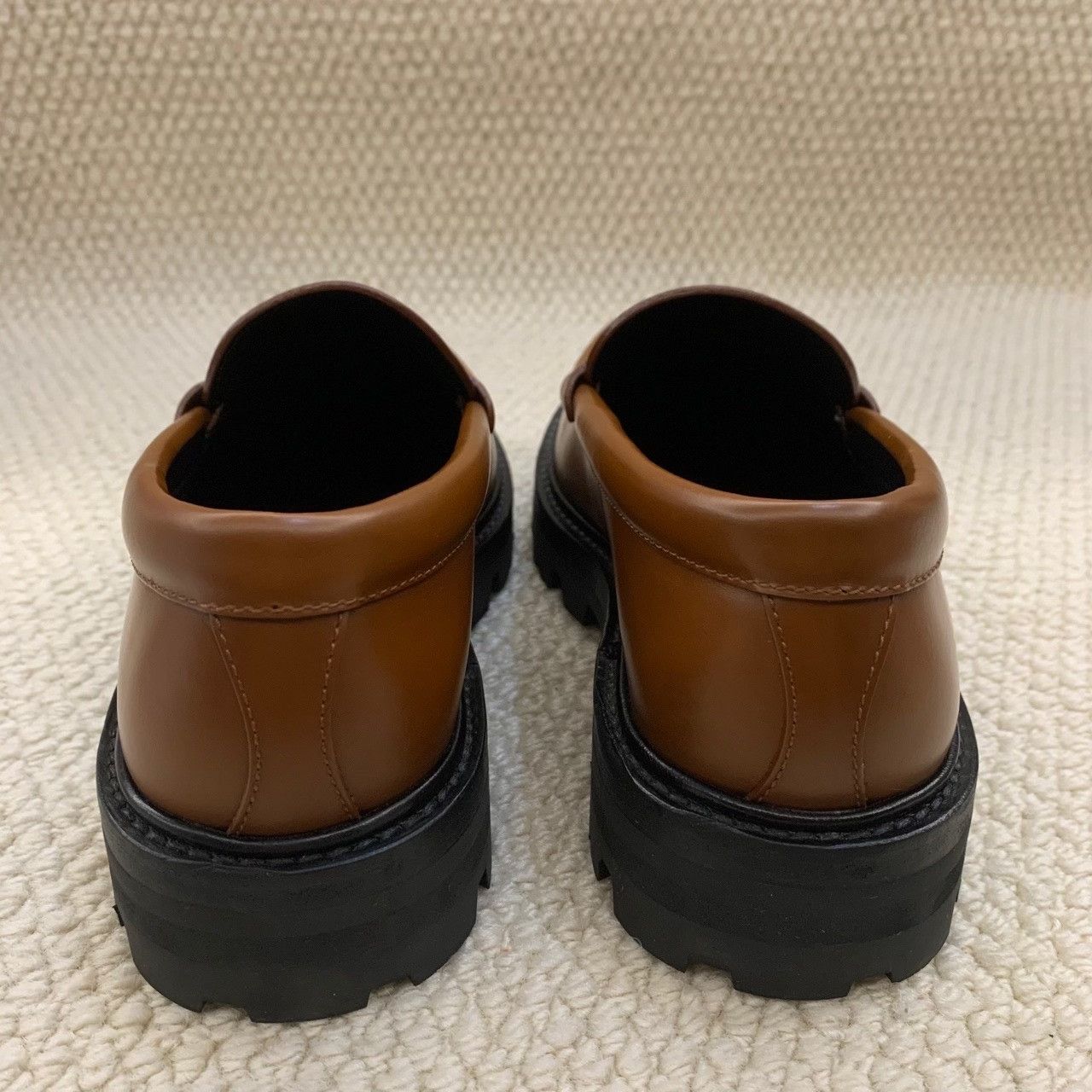Celine Celine Retro Gold Lowtop Sneakers us_6 Women Size US 6 / IT 36 - 4 Thumbnail