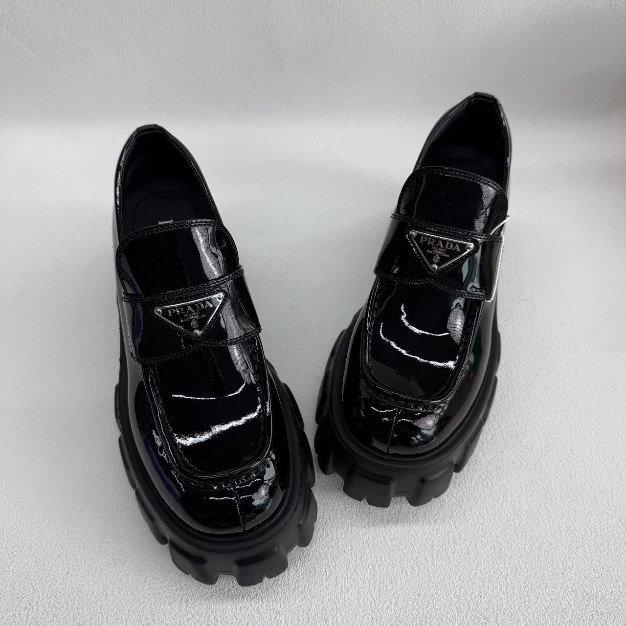 Prada Prada Black Lowtop Sneakers us_5 Women Size US 5 / IT 35 - 8 Thumbnail