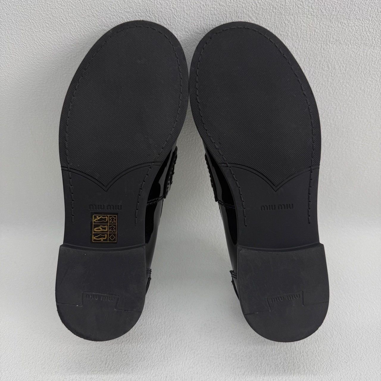 Miu Miu Miu Miu Patent Black Lowtop Sneakers us_6 Women Size US 6 / IT 36 - 7 Thumbnail