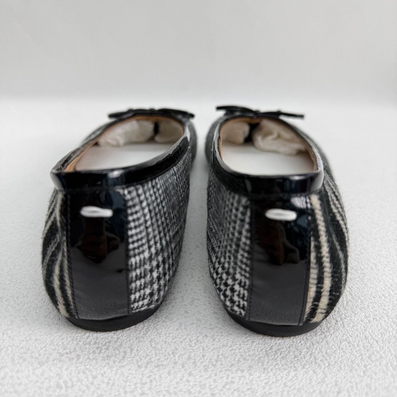 Maison Margiela Maison Margiela Black Lowtop Sneakers us_6 Women Size US 6 / IT 36 - 4 Thumbnail