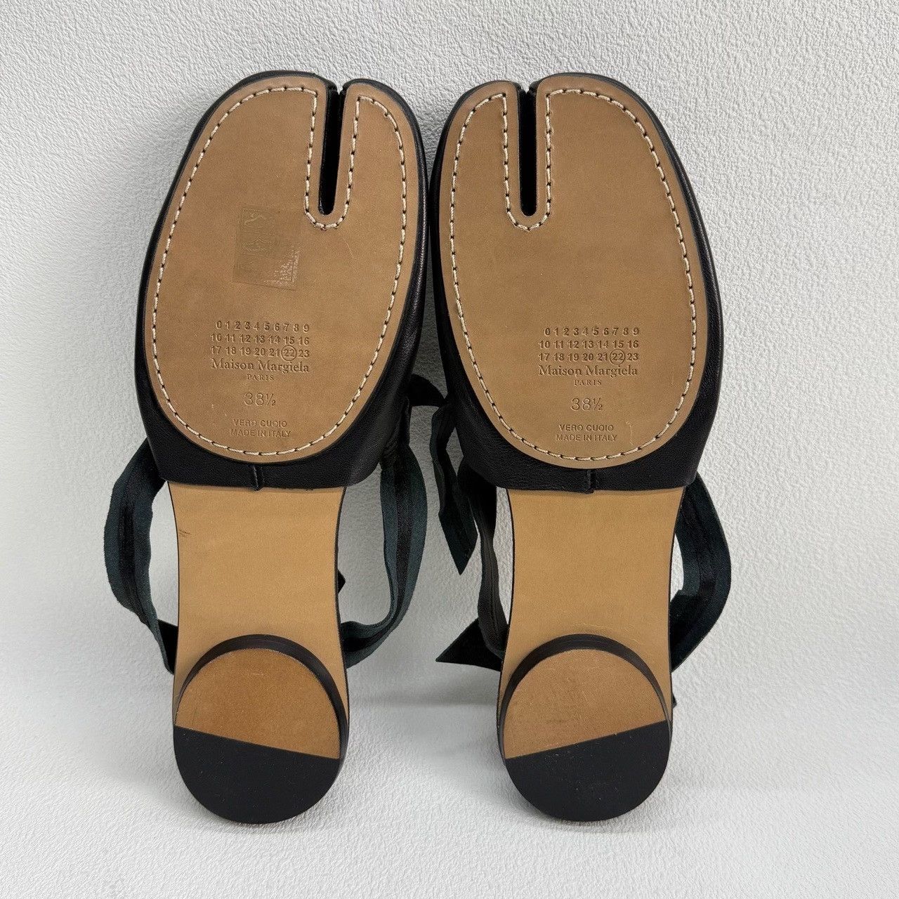 Maison Margiela Maison Margiela Lowtop Sneakers us_7-5 Women Size US 7.5 / IT 37.5 - 6 Thumbnail