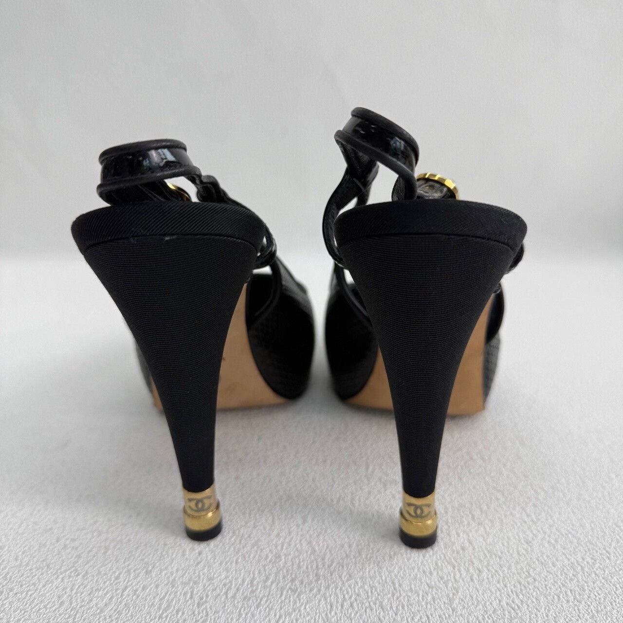 Chanel Chanel Knit Gold Sandals us_6-5 Women Size US 6.5 / IT 36.5 - 4 Thumbnail