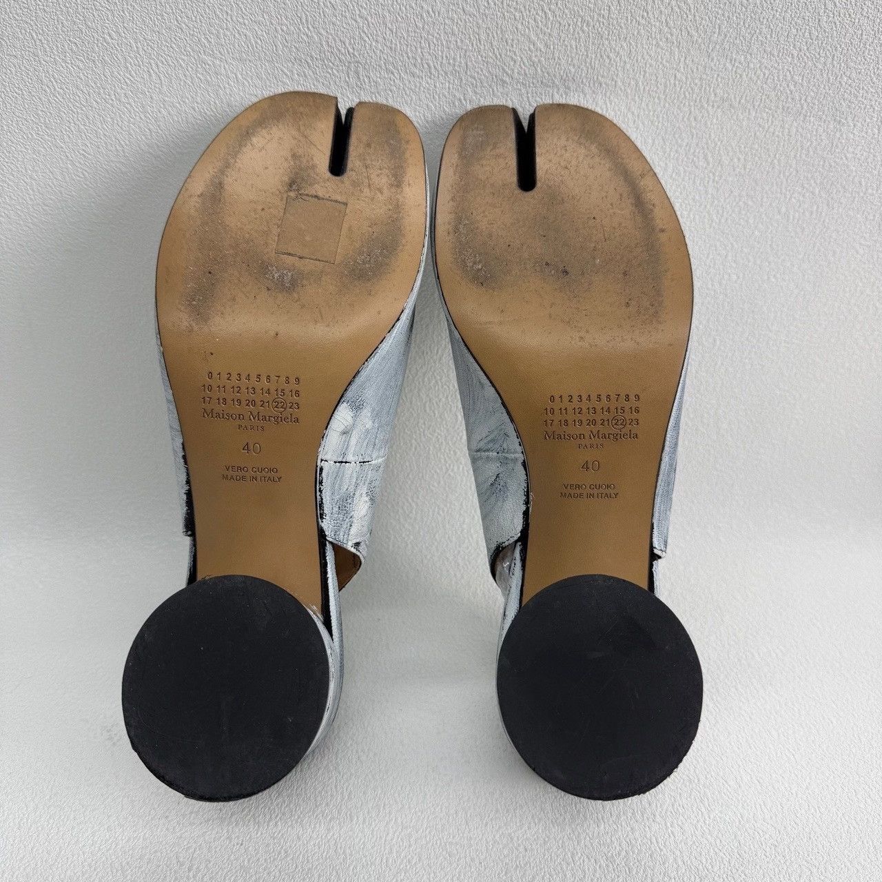 Maison Margiela Maison Margiela White Lowtop Sneakers us_9 Women Size US 9 / IT 39 - 6 Thumbnail