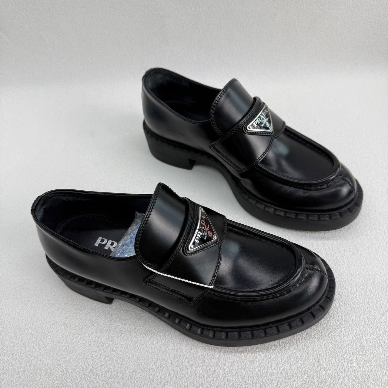 Prada Prada Retro Black Lowtop Sneakers us_5 Women Size US 5 / IT 35 - 3 Thumbnail