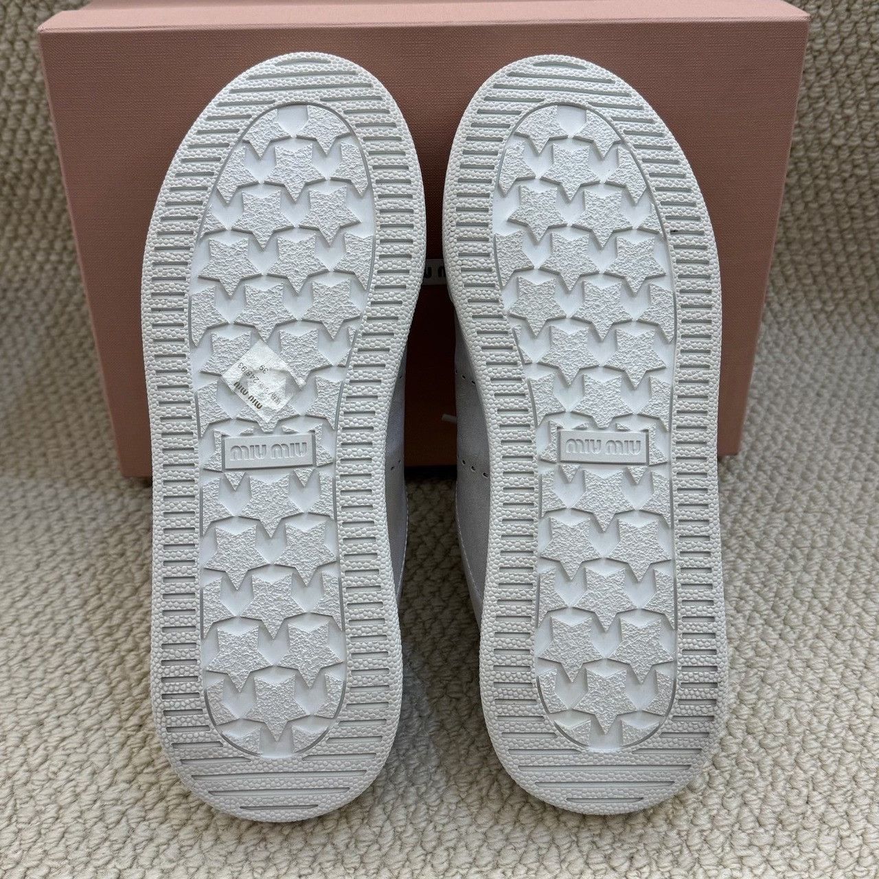 Miu Miu Miu Miu Lowtop Sneakers us_8-5 Women Size US 8.5 / IT 38.5 - 6 Thumbnail