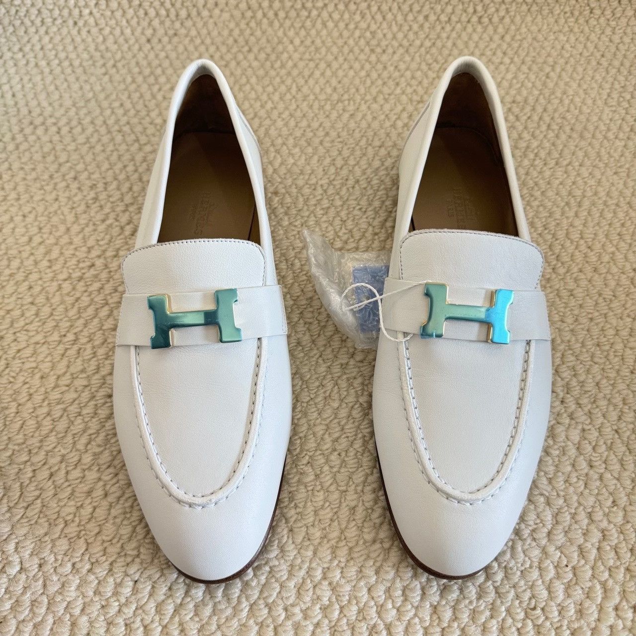 Hermes Hermes White Lowtop Sneakers us_6 Women Size US 6 / IT 36 - 3 Thumbnail