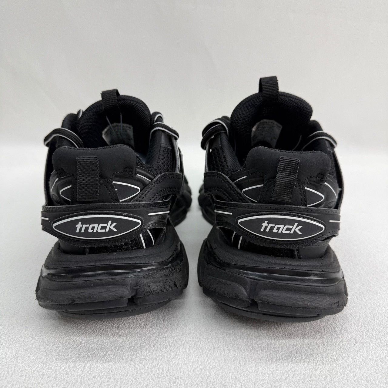 Balenciaga Balenciaga Black Lowtop Sneakers us_6-5 Women Size US 6.5 / IT 36.5 - 4 Thumbnail