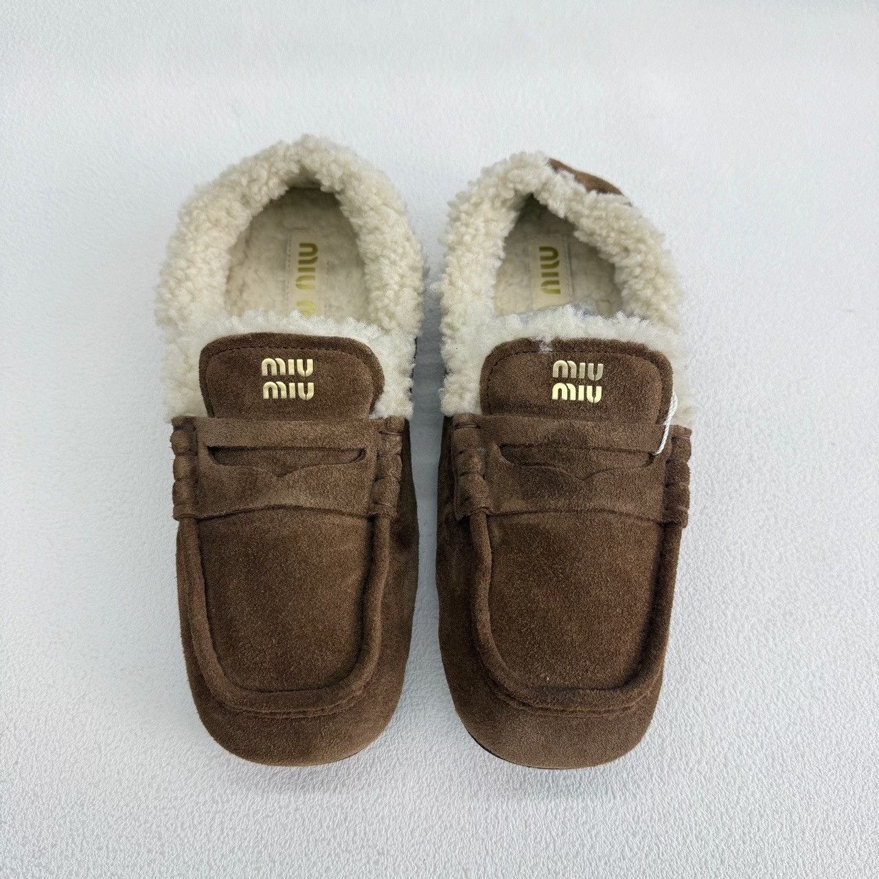 Miu Miu Miu Miu Suede Brown Lowtop Sneakers us_6 Women Size US 6 / IT 36 - 2 Thumbnail