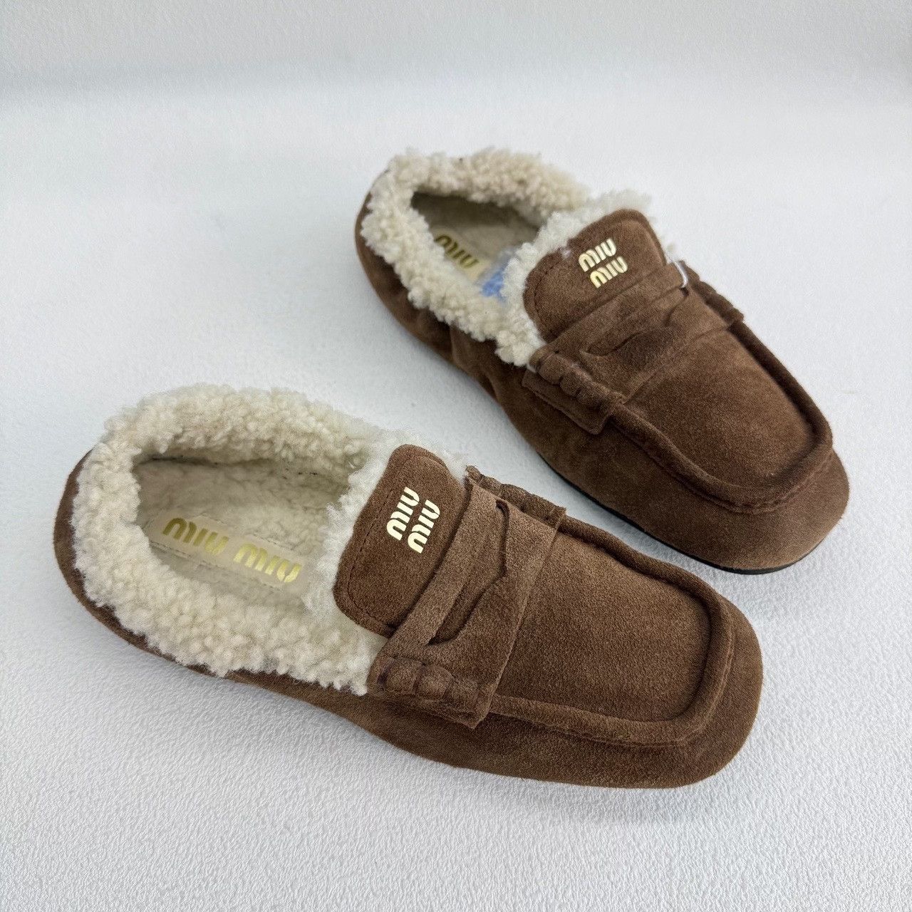 Miu Miu Miu Miu Suede Brown Lowtop Sneakers us_6 Women Size US 6 / IT 36 - 3 Thumbnail
