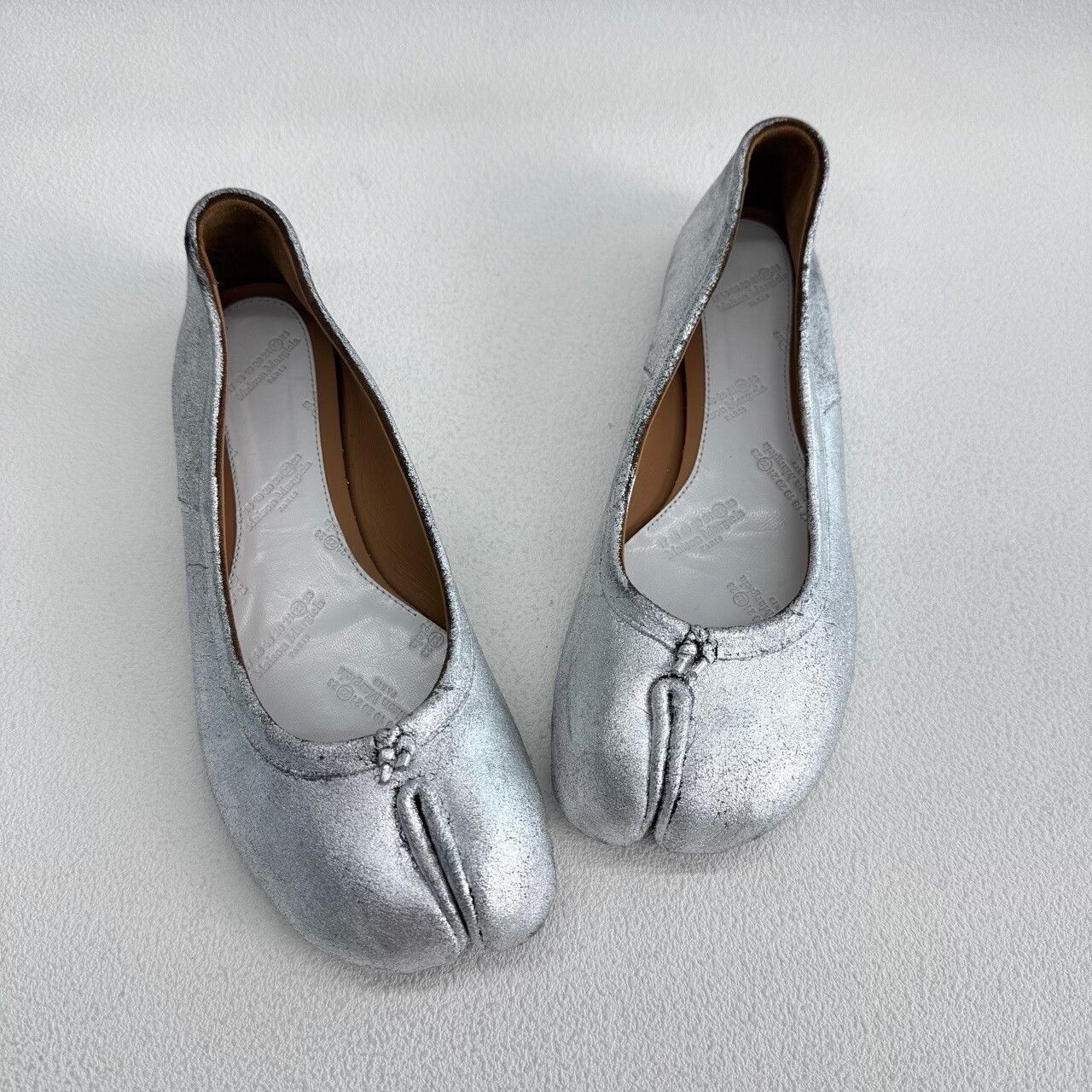 Maison Margiela Maison Margiela Silver Lowtop Sneakers us_6-5 Women Size US 6.5 / IT 36.5 - 8 Thumbnail