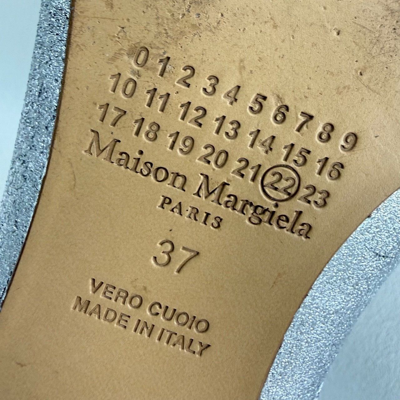 Maison Margiela Maison Margiela Silver Lowtop Sneakers us_6-5 Women Size US 6.5 / IT 36.5 - 7 Thumbnail