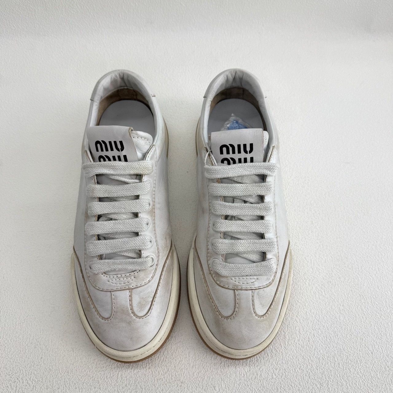 Miu Miu Miu Miu Leather White Lowtop Sneakers us_7-5 Women Size US 7.5 / IT 37.5 - 4 Thumbnail