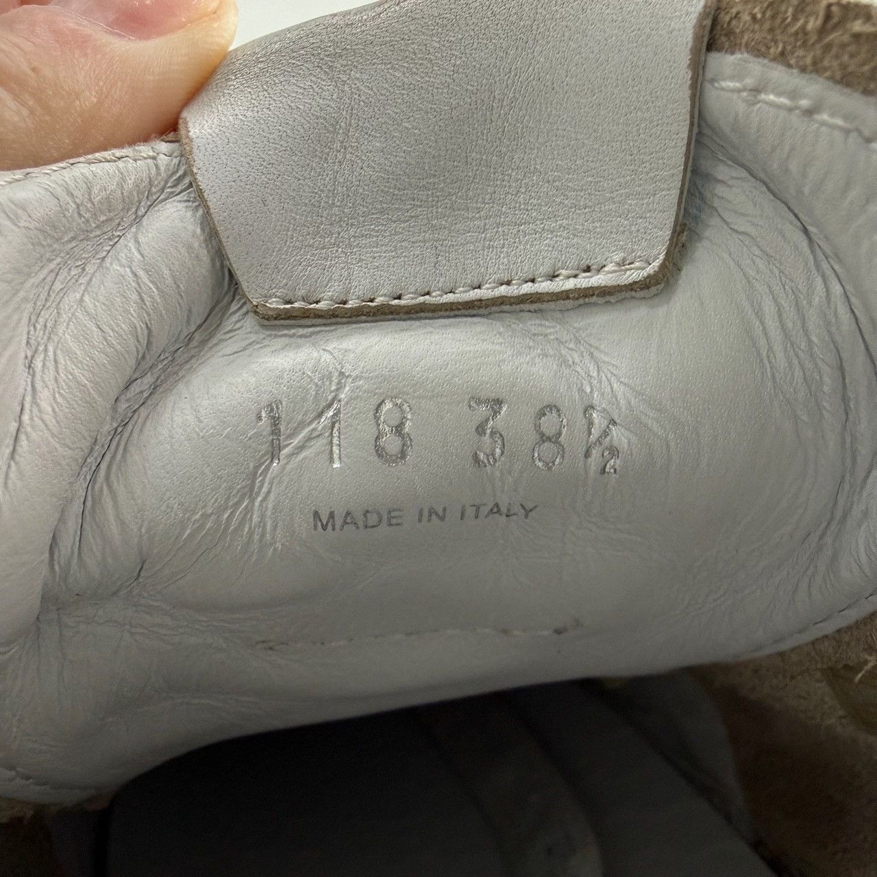 Miu Miu Miu Miu Leather White Lowtop Sneakers us_7-5 Women Size US 7.5 / IT 37.5 - 5 Thumbnail