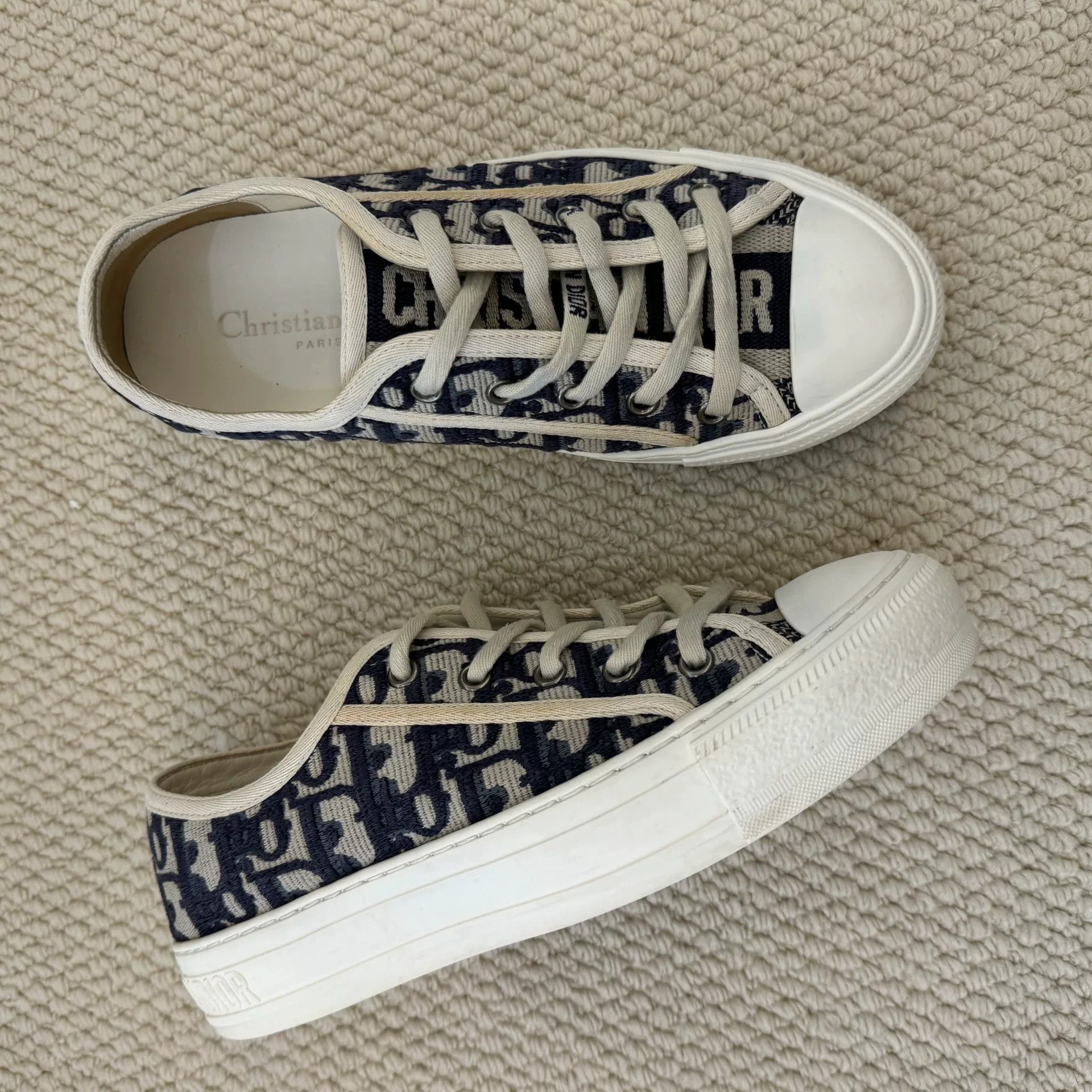 Dior Dior Retro Embroidered Blue Lowtop Sneakers us_6 Women Size US 6 / IT 36 - 7 Thumbnail