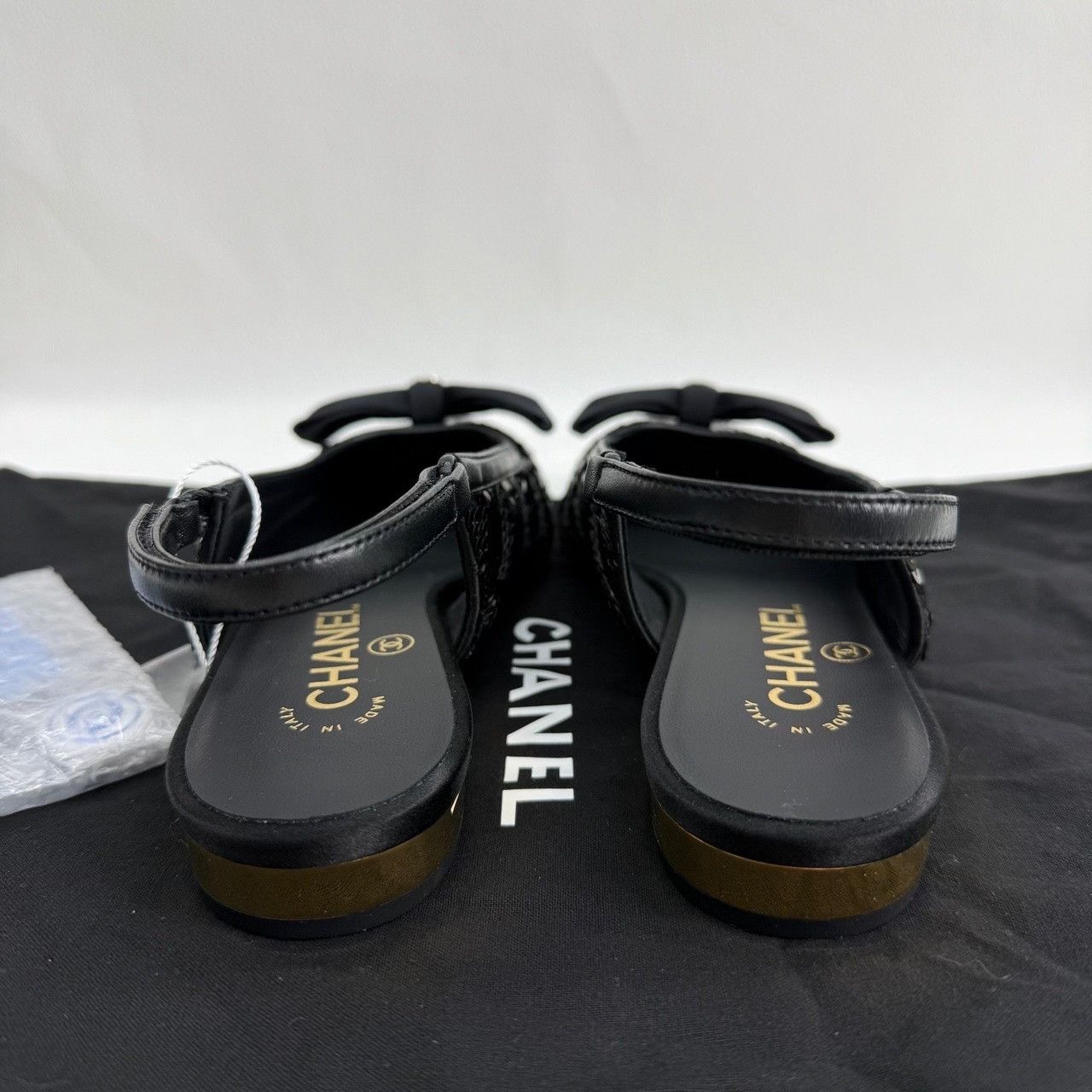 Chanel Chanel Black Lowtop Sneakers us_5 Women Size US 5 / IT 35 - 4 Thumbnail