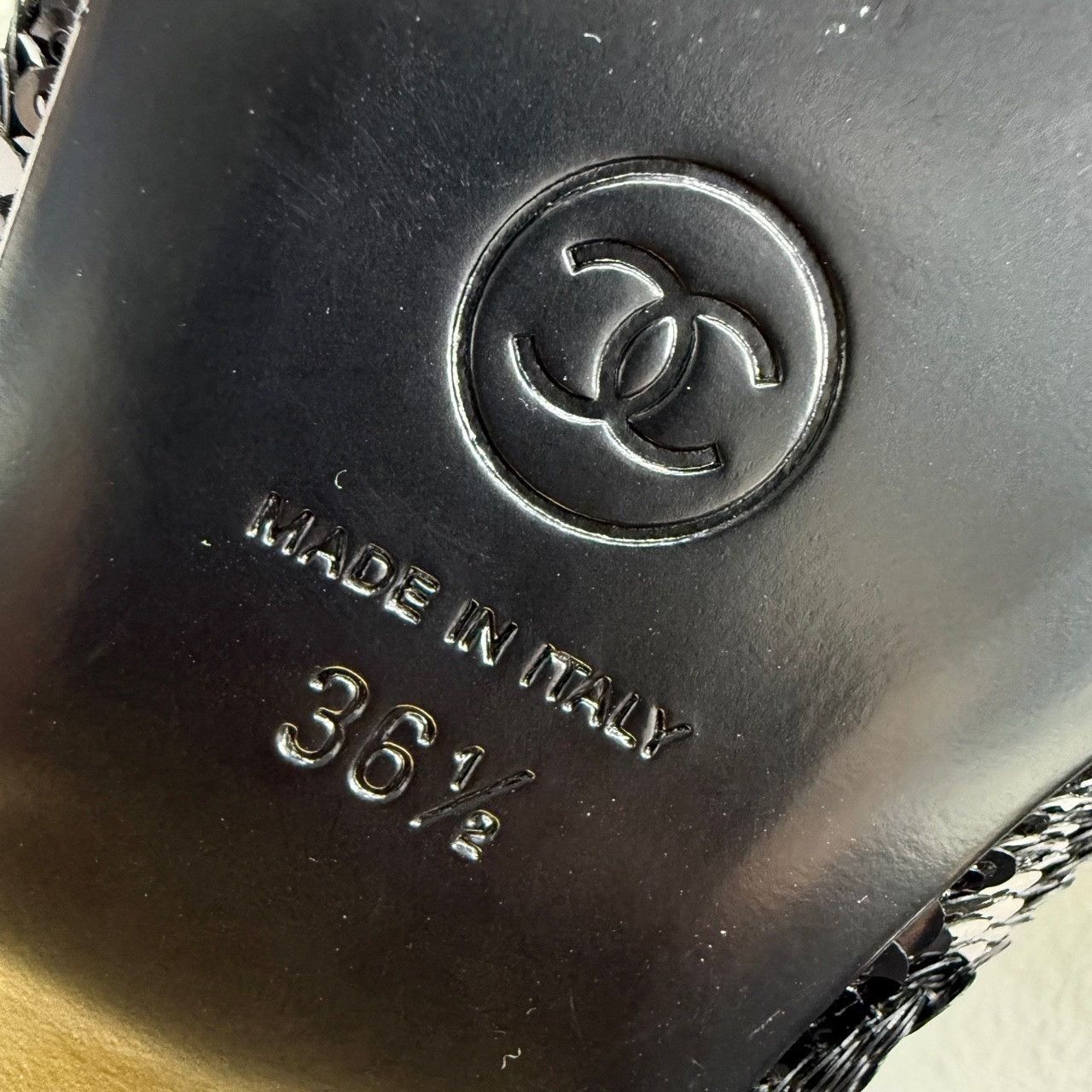 Chanel Chanel Black Lowtop Sneakers us_5 Women Size US 5 / IT 35 - 7 Thumbnail