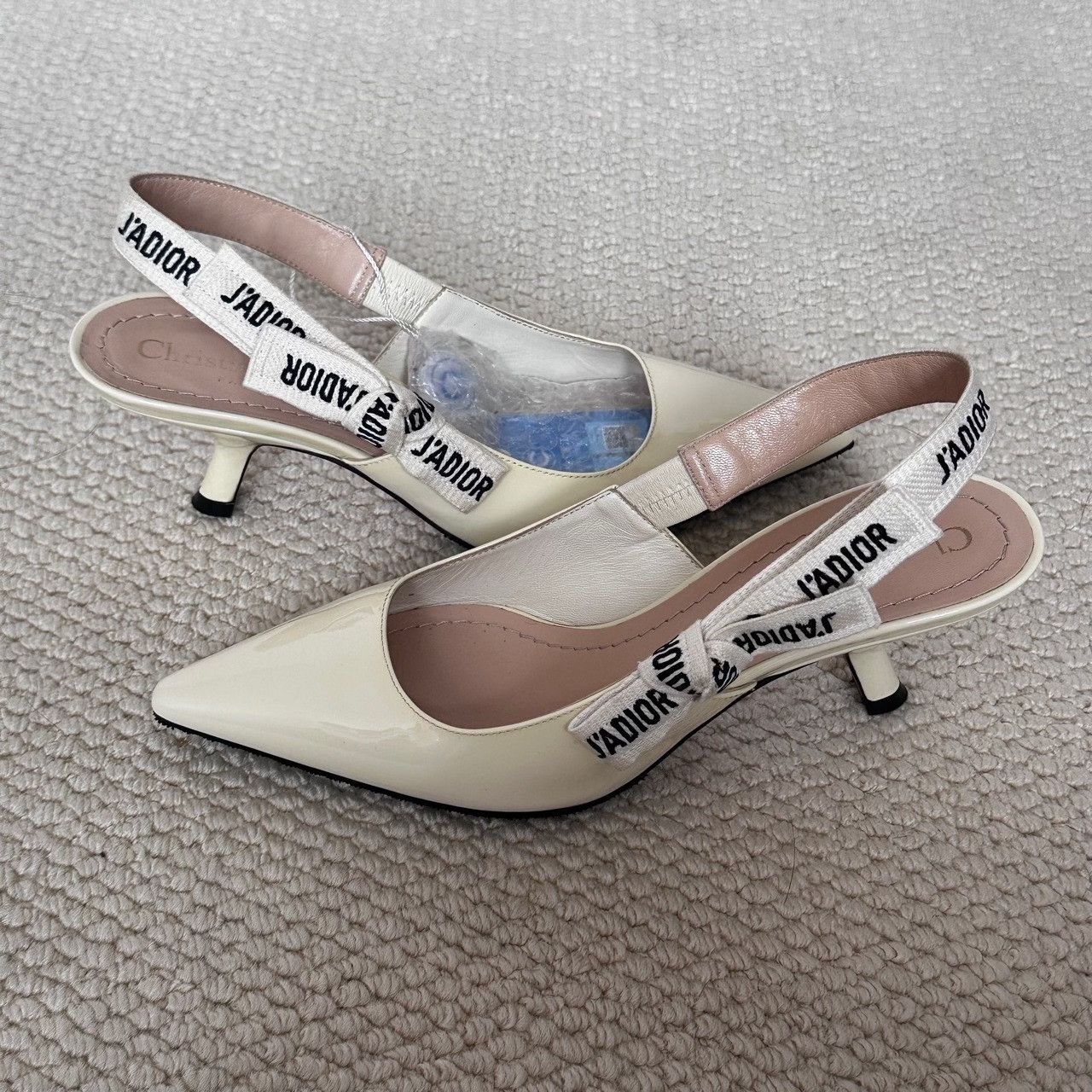 Dior Dior Patent White Lowtop Sneakers us_5 Women Size US 5 / IT 35 - 4 Thumbnail
