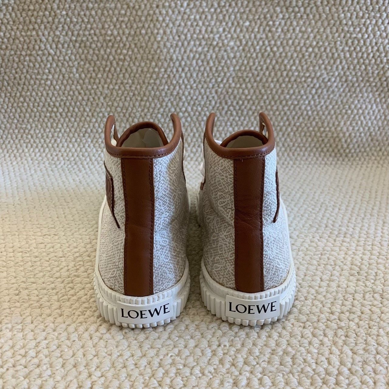 Loewe Loewe Brown Hitop Sneakers us_5 Women Size US 5 / IT 35 - 4 Thumbnail