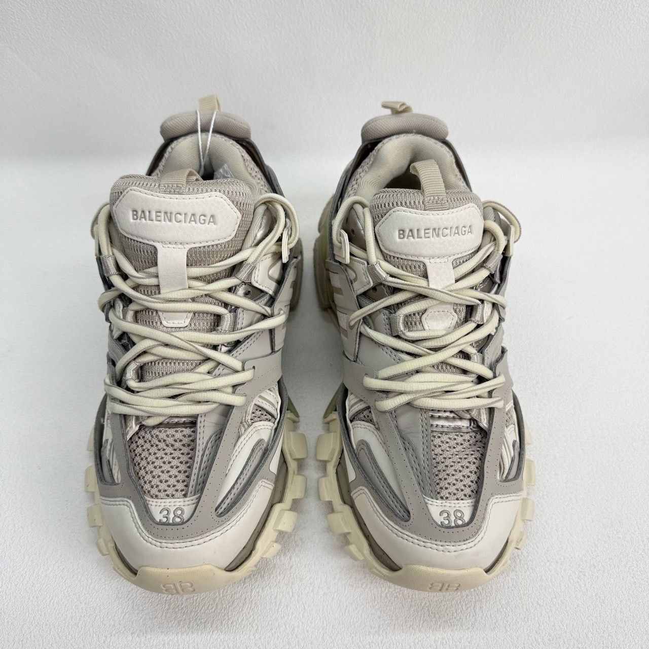 Balenciaga Balenciaga Beige Lowtop Sneakers us_7-5 Women Size US 7.5 / IT 37.5 - 2 Thumbnail