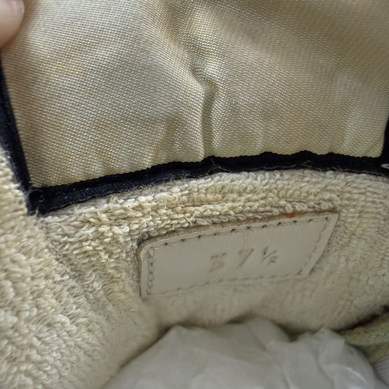 Gucci Gucci Distressed Green Lowtop Sneakers us_6-5 Women Size US 6.5 / IT 36.5 - 5 Thumbnail