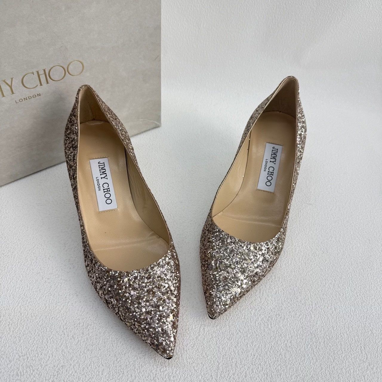 Jimmy Choo Jimmy Choo Gold Lowtop Sneakers us_6 Women Size US 6 / IT 36 - 9 Thumbnail