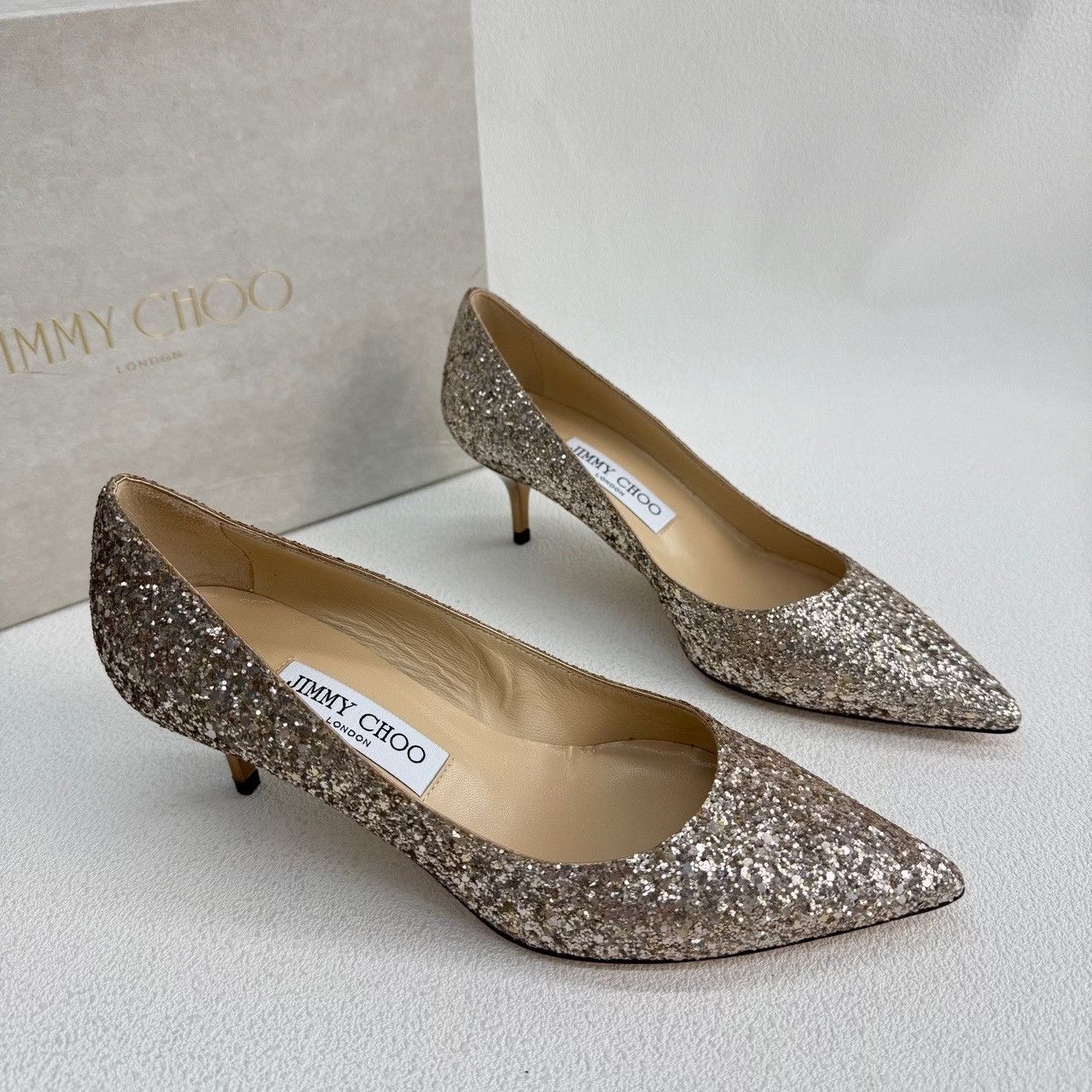 Jimmy Choo Jimmy Choo Gold Lowtop Sneakers us_6 Women Size US 6 / IT 36 - 4 Thumbnail