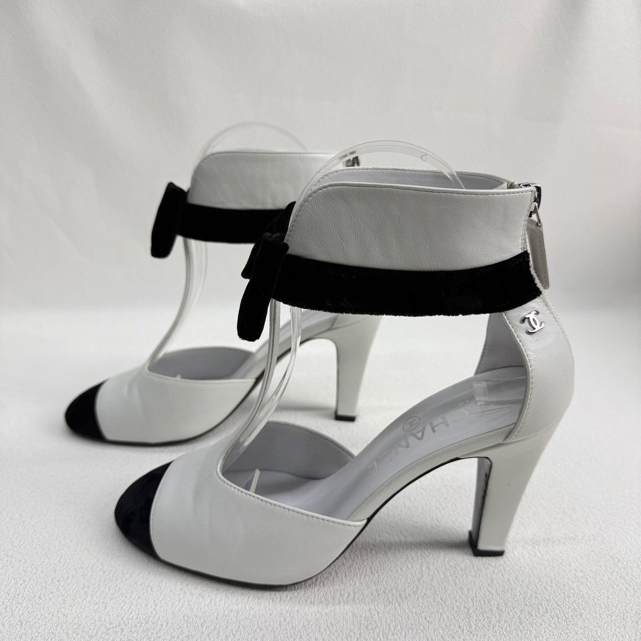 Chanel Chanel Black Sandals us_6 Women Size US 6 / IT 36 - 7 Thumbnail