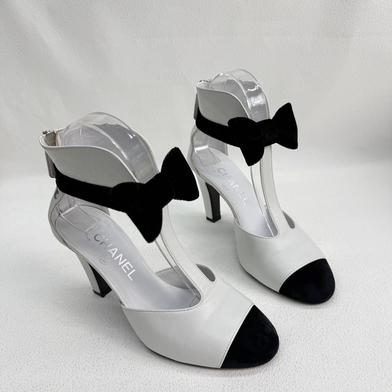 Chanel Chanel Black Sandals us_6 Women Size US 6 / IT 36 - 3 Thumbnail