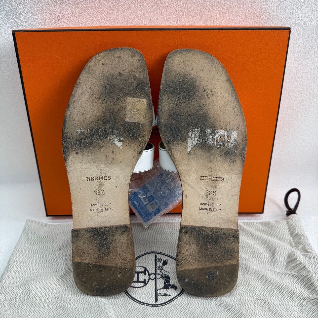 Hermes Hermes White Sandals us_7-5 Women Size US 7.5 / IT 37.5 - 8 Thumbnail