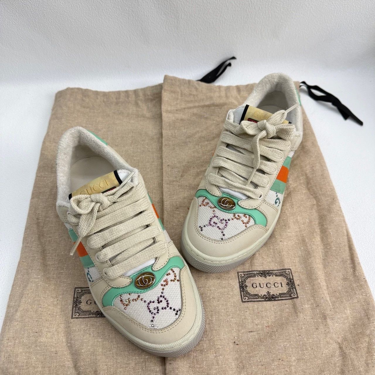 Gucci Gucci Beige Lowtop Sneakers us_5 Women Size US 5 / IT 35 - 9 Thumbnail