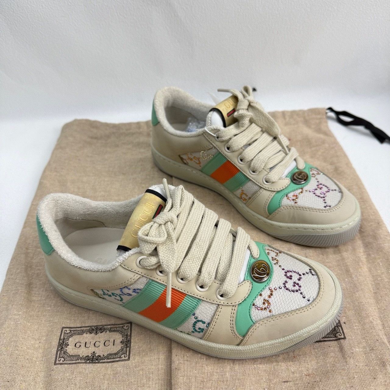 Gucci Gucci Beige Lowtop Sneakers us_5 Women Size US 5 / IT 35 - 3 Thumbnail