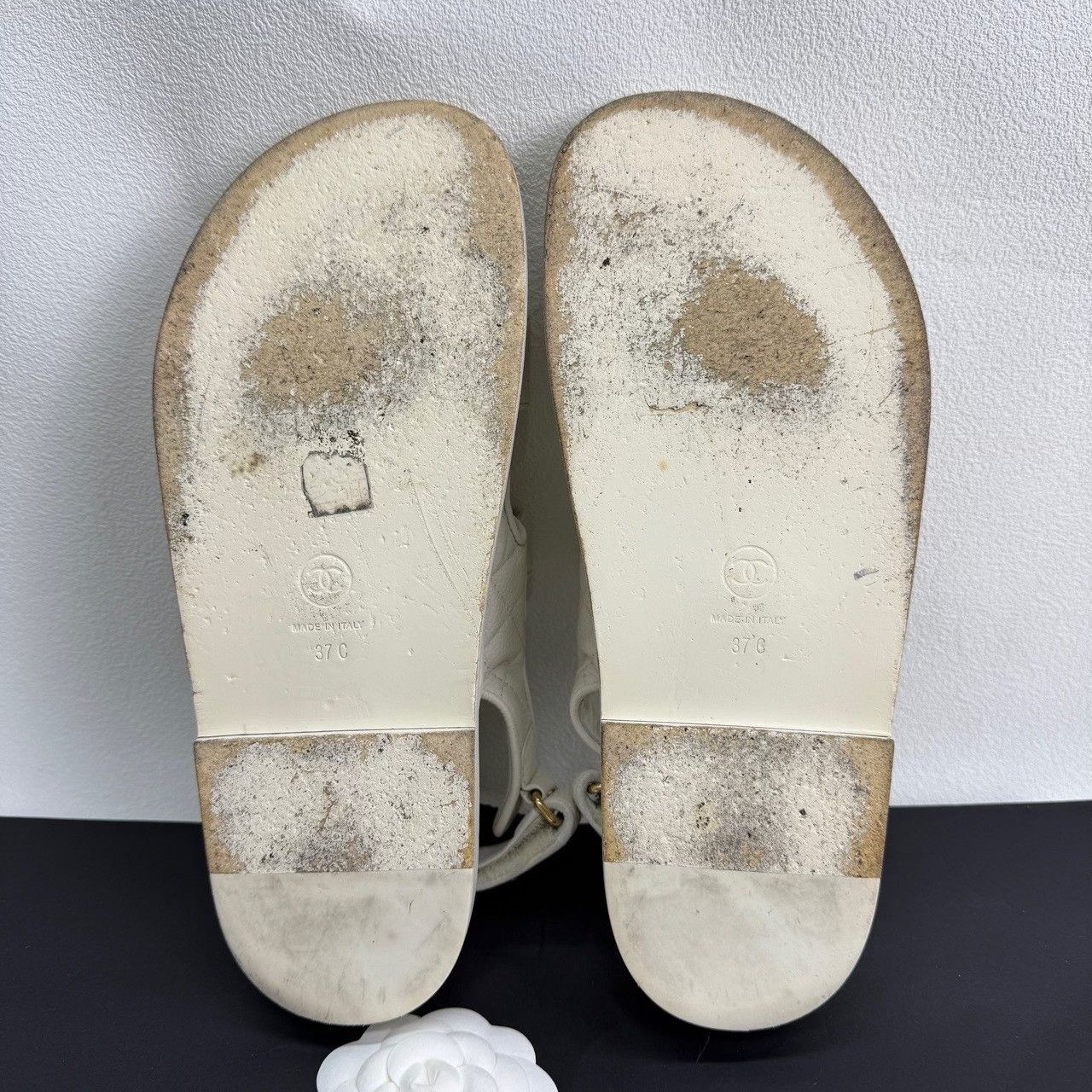Chanel Chanel Retro White Sandals us_6-5 Women Size US 6.5 / IT 36.5 - 5 Thumbnail
