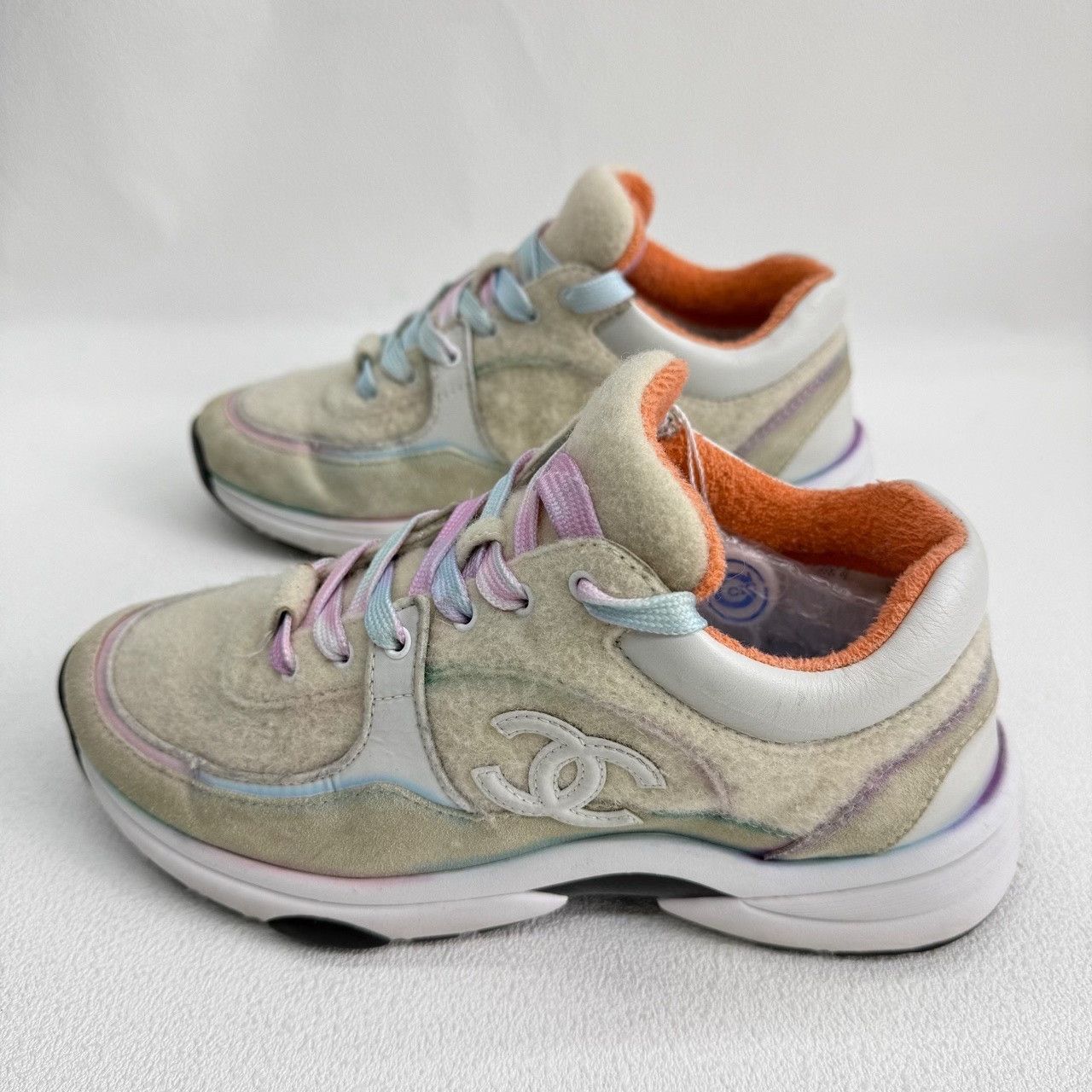 Chanel Chanel Multi Lowtop Sneakers us_6 Women Size US 6 / IT 36 - 6 Thumbnail