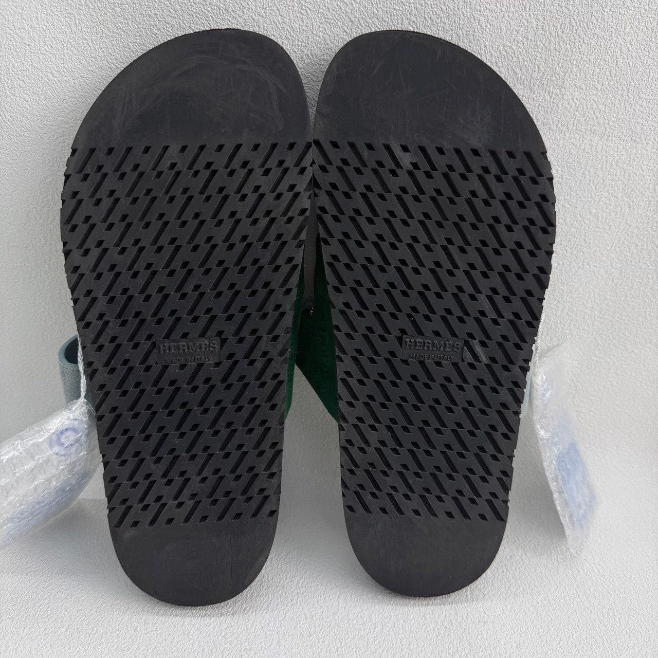 Hermes Hermes Suede Green Sandals us_6-5 Women Size US 6.5 / IT 36.5 - 7 Thumbnail