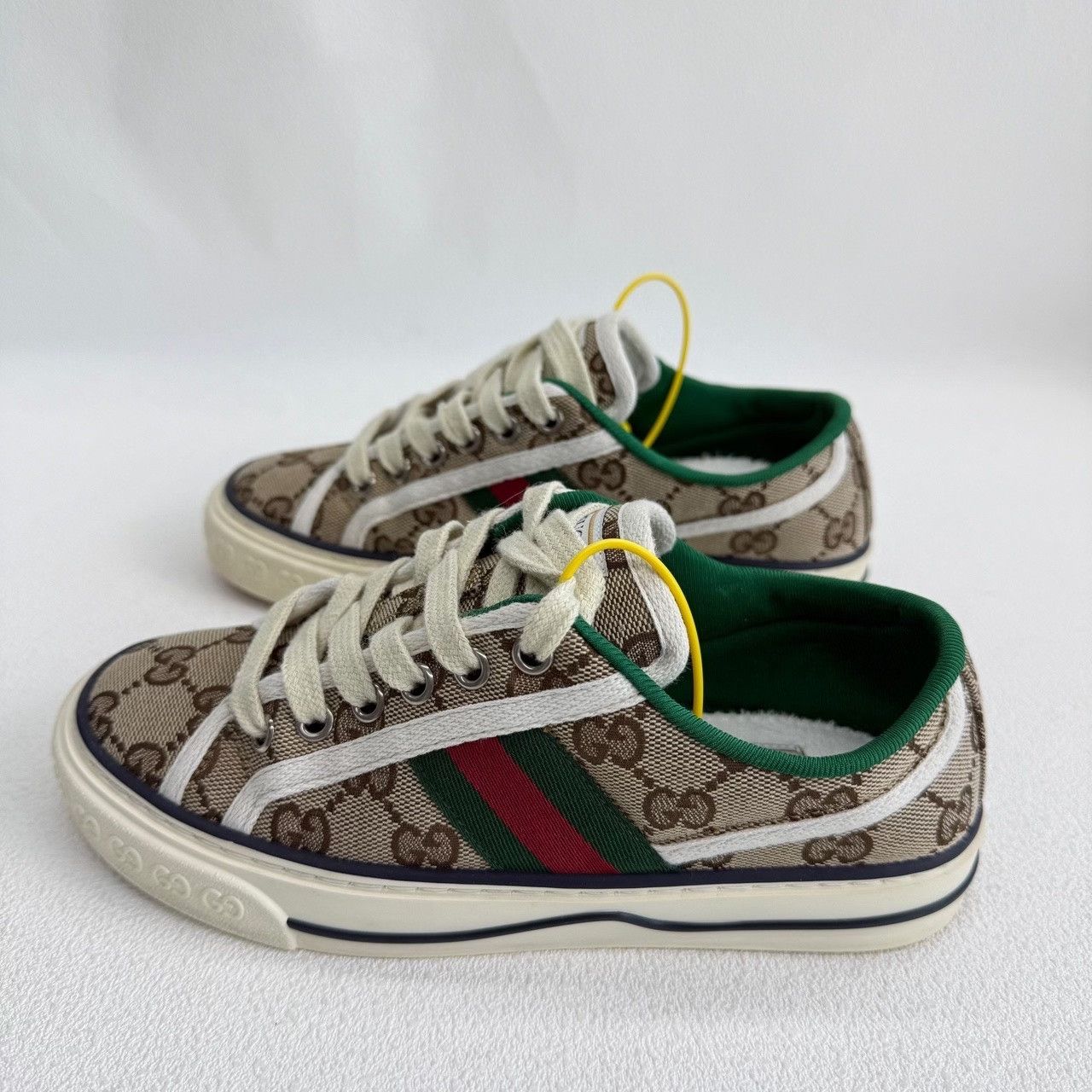 Gucci Gucci Tennis Lowtop Sneakers us_4 Women Size US 4 / IT 34 - 6 Thumbnail