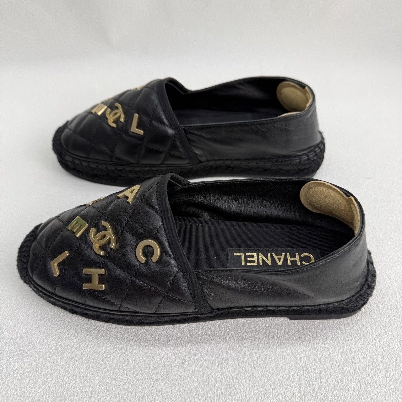 Chanel Chanel Retro Graphic Black Lowtop Sneakers us_7-5 Women Size US 7.5 / IT 37.5 - 6 Thumbnail
