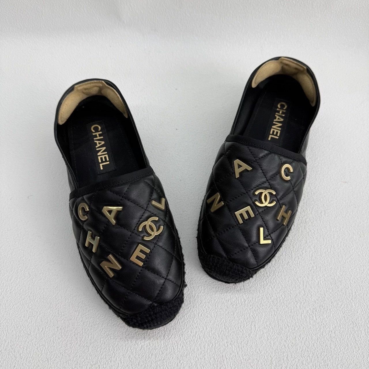 Chanel Chanel Retro Graphic Black Lowtop Sneakers us_7-5 Women Size US 7.5 / IT 37.5 - 8 Thumbnail