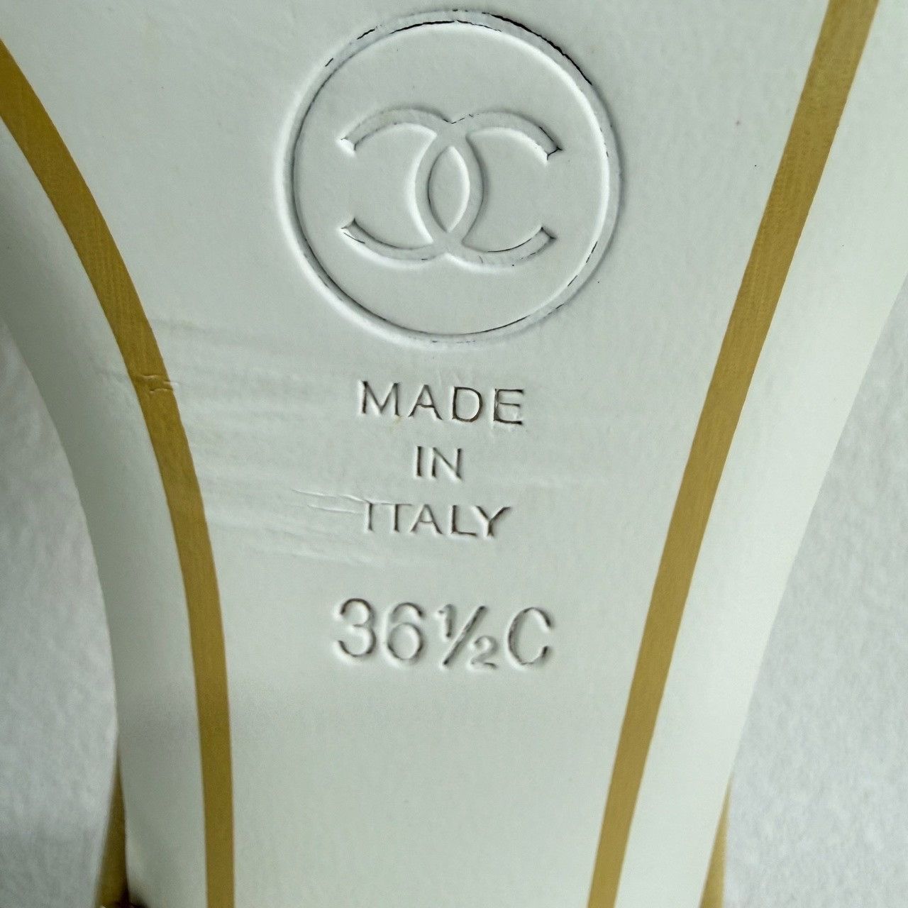 Chanel Chanel Plaid Yellow Sandals us_6 Women Size US 6 / IT 36 - 7 Thumbnail