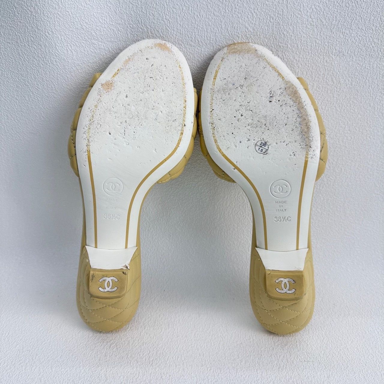 Chanel Chanel Plaid Yellow Sandals us_6 Women Size US 6 / IT 36 - 6 Thumbnail