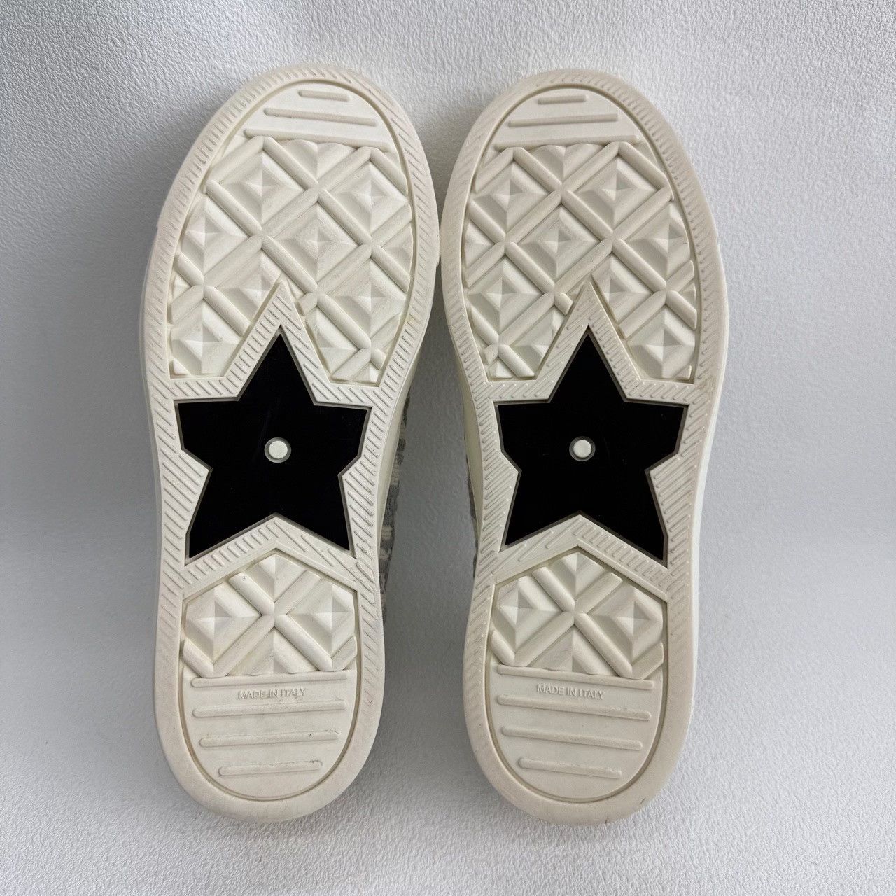 Dior Dior Retro Gray Lowtop Sneakers us_6 Women Size US 6 / IT 36 - 7 Thumbnail