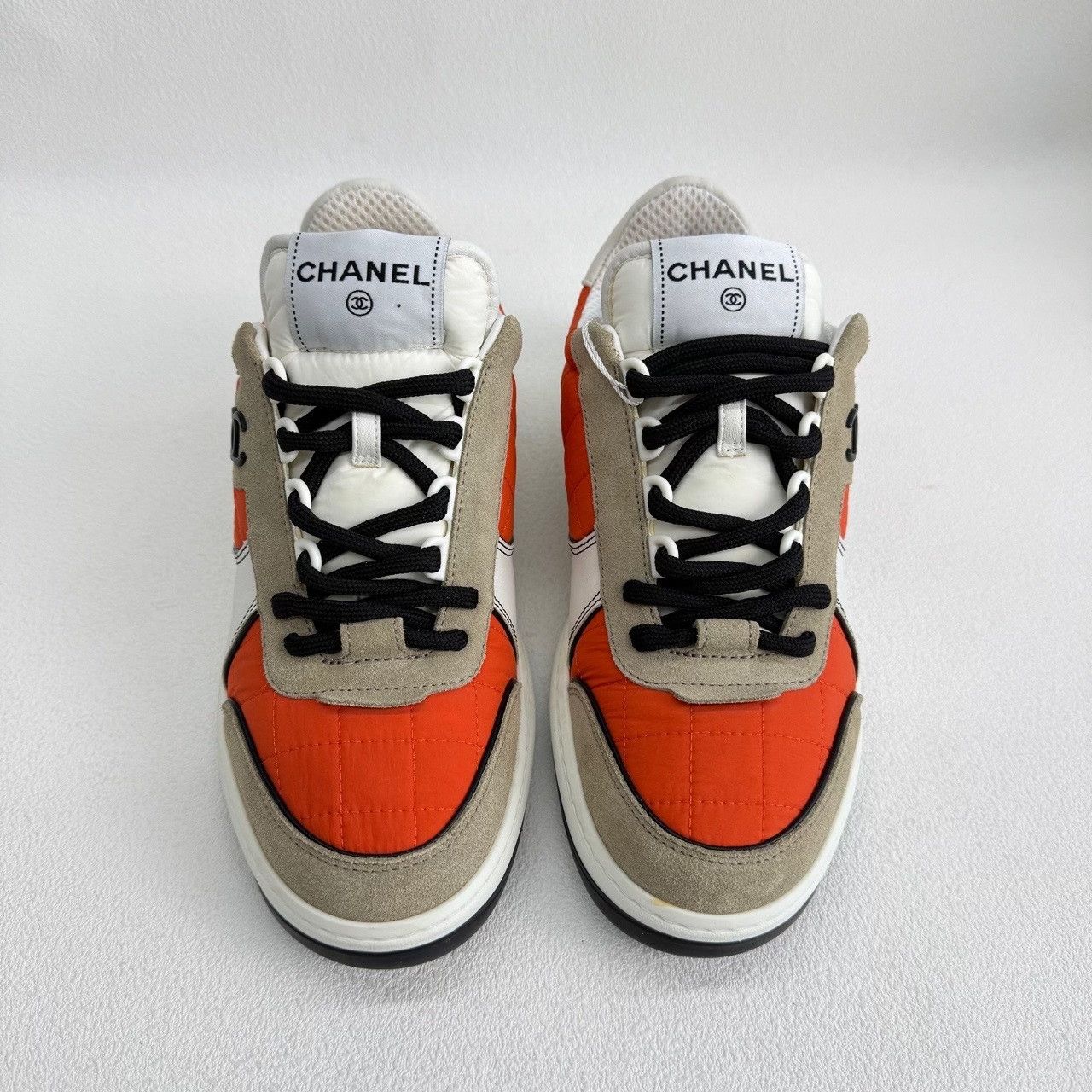 Chanel Chanel Patchwork White Lowtop Sneakers us_6 Women Size US 6 / IT 36 - 2 Thumbnail