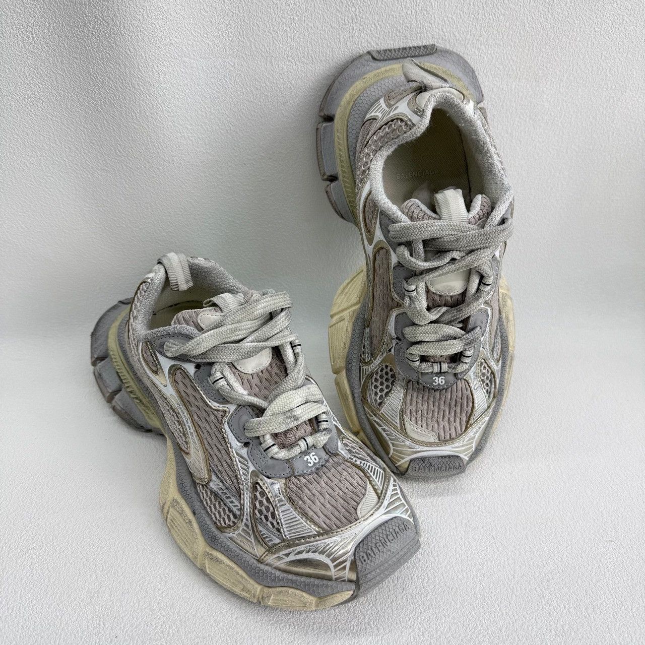 Balenciaga Balenciaga Mesh Silver Lowtop Sneakers us_6 Women Size US 6 / IT 36 - 8 Thumbnail