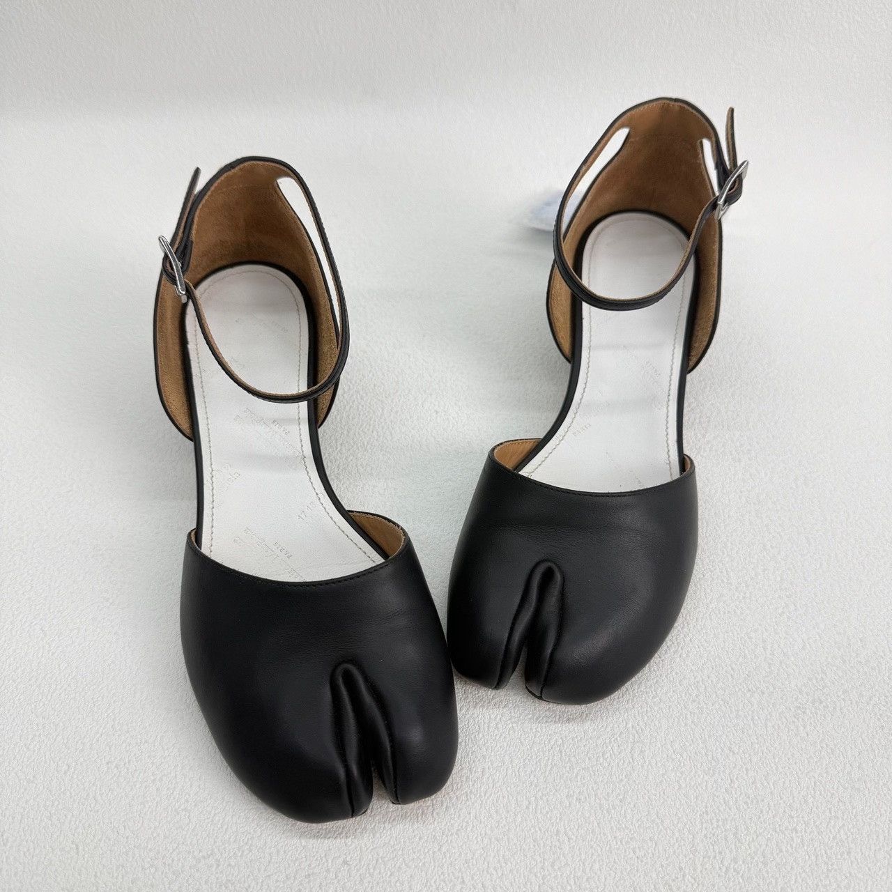 Maison Margiela Maison Margiela Black Sandals us_6 Women Size US 6 / IT 36 - 6 Thumbnail
